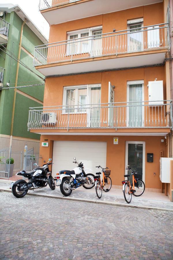 Residence Torino Chioggia Extérieur photo